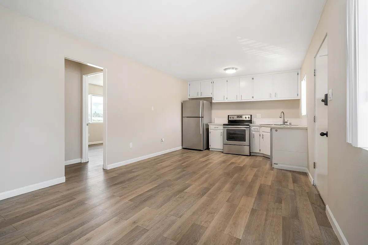 Building Photo - 236 N Chorro St #1