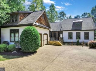 83 Wards Pond Way, Toccoa, GA 30577