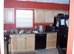5th image of 6118 Silkdale Ct