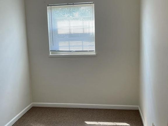5th image of 366 Morris Dr #366