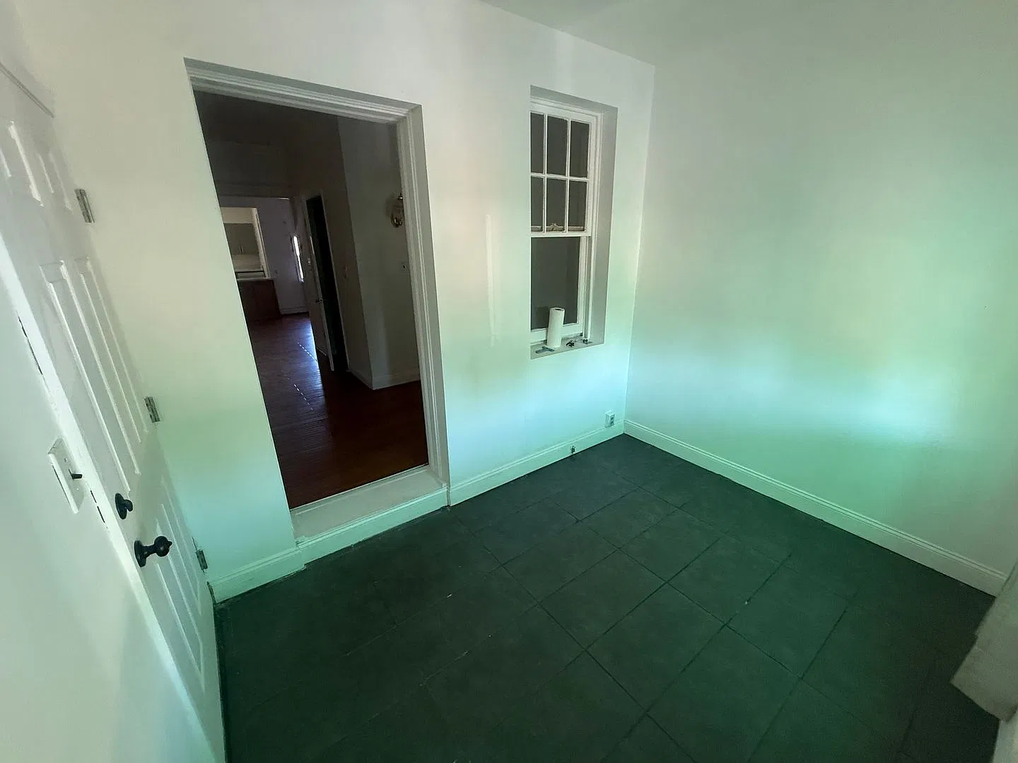 3 bedroom, 1.5 baths house with washer and dryer — Photo 3