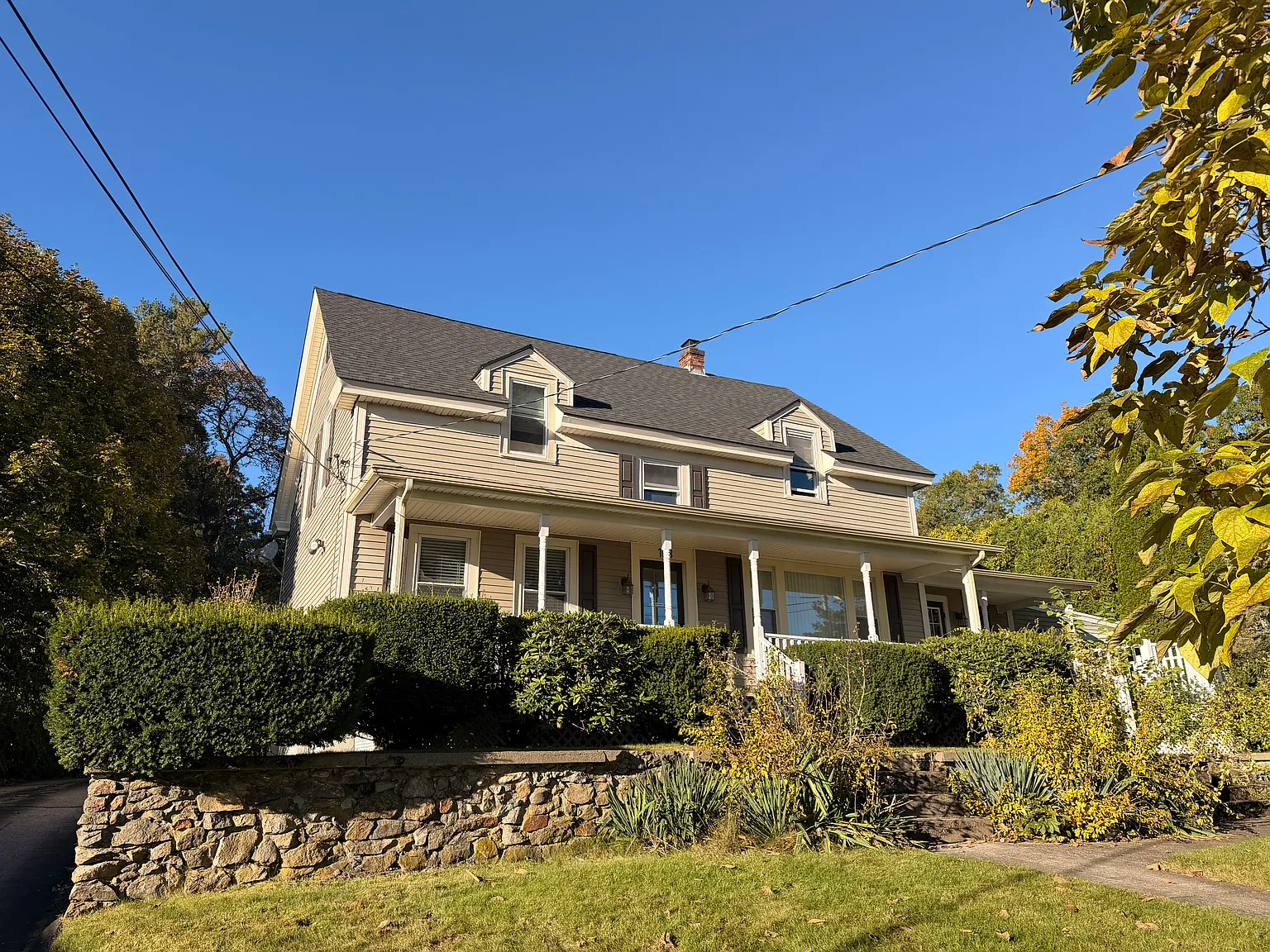 2 bed, $2,000 — Photo 1