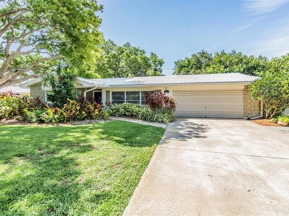 2301 Williams Dr, Clearwater, FL 33764