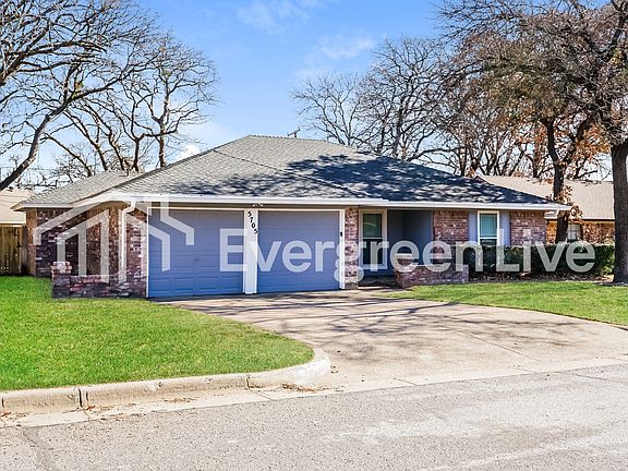 2nd image of 5705 Cedar Ridge Dr