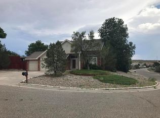 4 Juniper Pl, Los Lunas, NM 87031