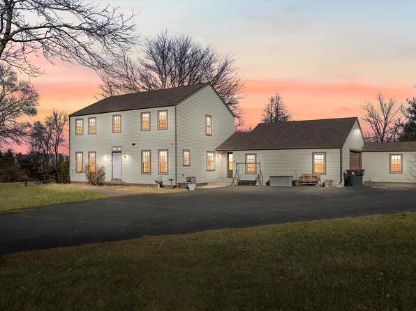 S106W36228 Matthew LANE, Eagle, WI 53119