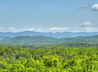 319 Chicory Dr E, Blairsville, GA 30512