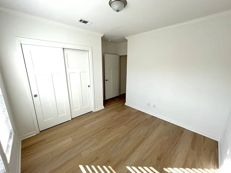1021 Vervain Dr #1021E — Photo 7
