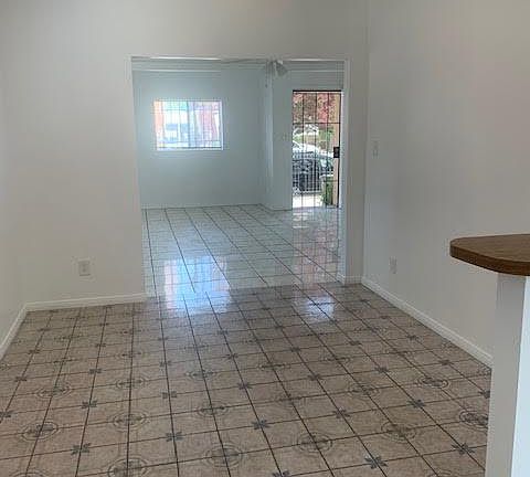 5th image of 340 S Avenue 57