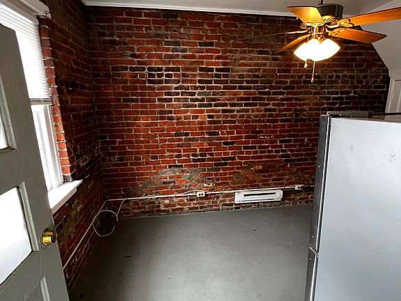 5th image of 2809 Grove Ave #3