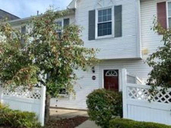 4th image of 22247 Atlantic Pointe