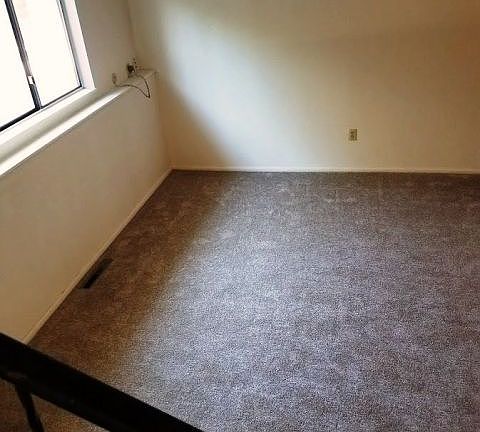 2nd image of 609 Howard Ave APT 2