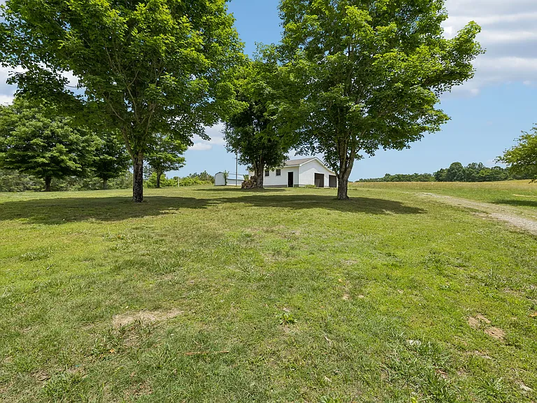 1305 Highway 48 S — Photo 69