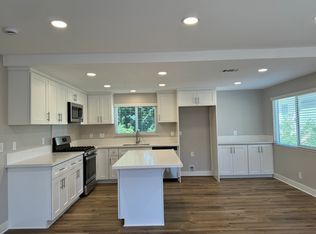 9156 Burke St APT 10, Pico Rivera, CA 90660