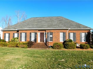 11954 Sugar Hill Dr, Midlothian, VA 23112