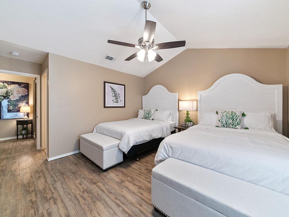 1st image of 12403 Autumn Vista St APT A
