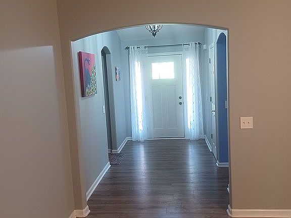 Front door/ foyer