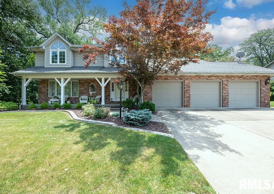 1st image of 1128 W Brookforest Dr