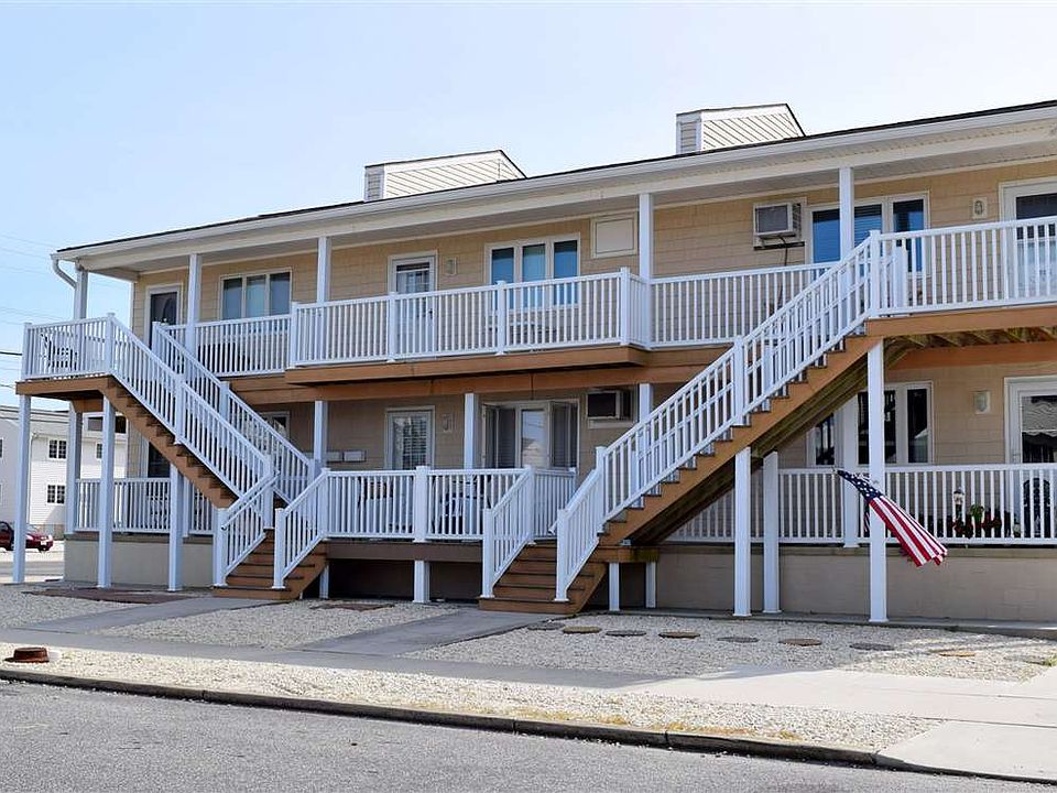 1st image of 5800 Landis Ave APT E
