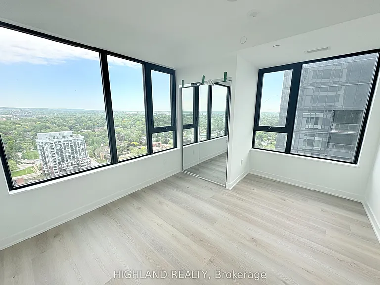 2075 Lakeshore Rd #2402 — Photo 10