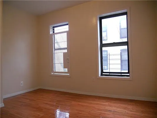 Rented by I & I New York | media 5