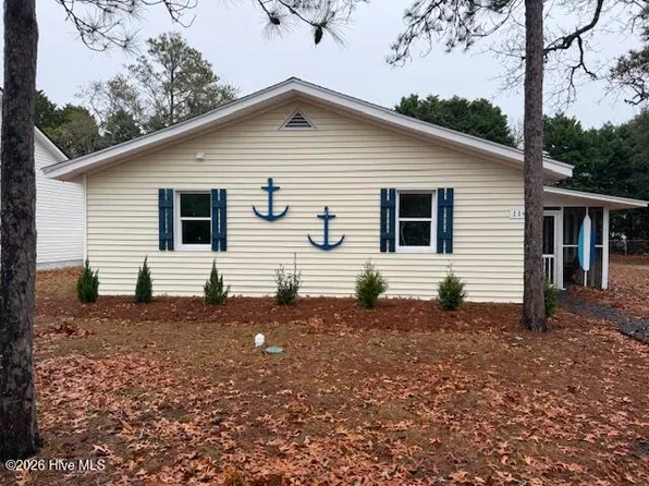 114 NW 14th Street, Oak Island, NC 28465