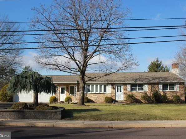 317 E Branch Rd, Sellersville, PA 18960