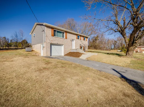 660 Choctaw Dr, Chuckey, TN 37641