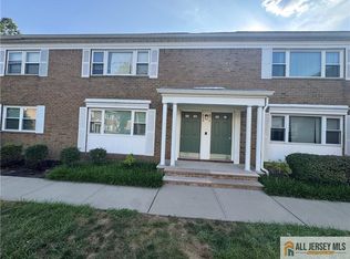 37 Judson St UNIT 8-A, Edison, NJ 08837