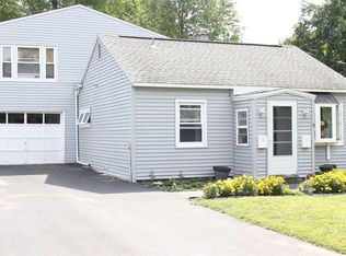 9 Stewart St, Albany, NY 12205