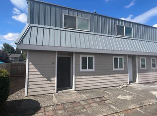 540 W Maple St APT 26, Lebanon, OR 97355