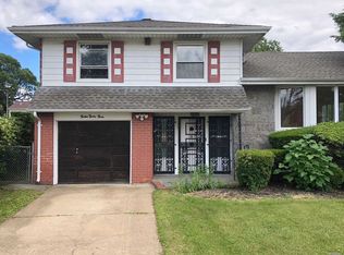 1243 Village Ct, Baldwin, NY