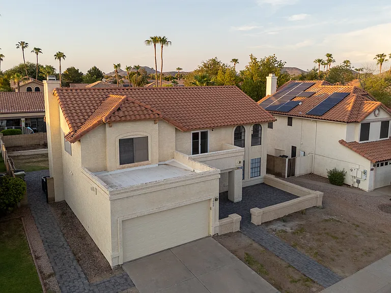 7408 W Kerry Way — Photo 3