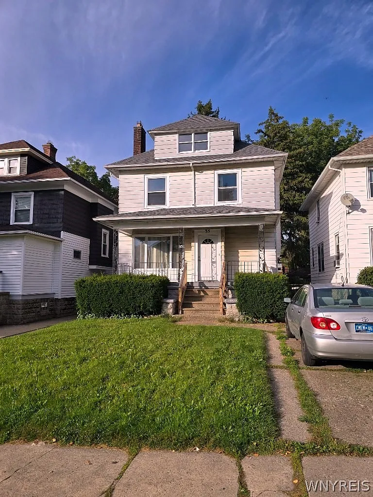 6 bed, 2.5 bath, 1806 sqft, $2,900 — Photo 1