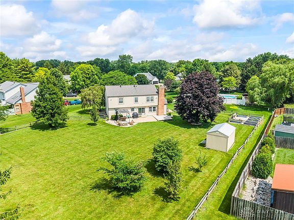 3rd image of 720 Woodspring Ct
