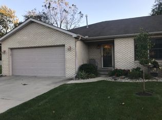 1325 Hutchins Dr, Kokomo, IN 46901
