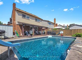 641 Merlin Ct, Oshawa, ON L1K 1M3