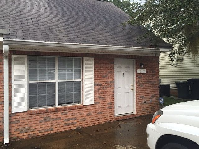 1st image of 1007 Carrin Dr