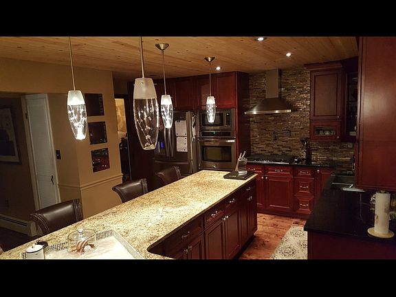 2nd image of 2220 Stewart Rd