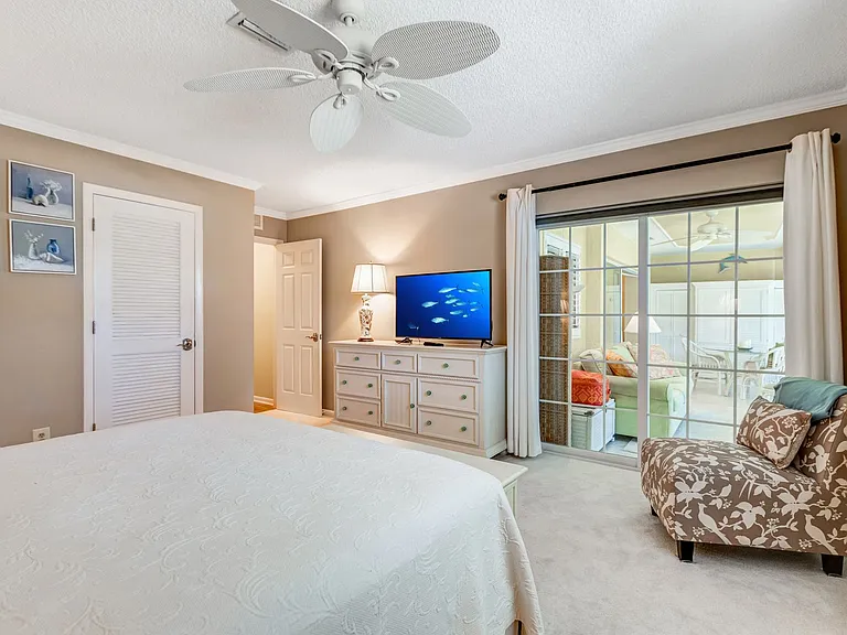 4126 Belair Ln #B10 — Photo 16