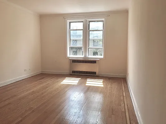 Rented by Axxess Realty Group | media 21