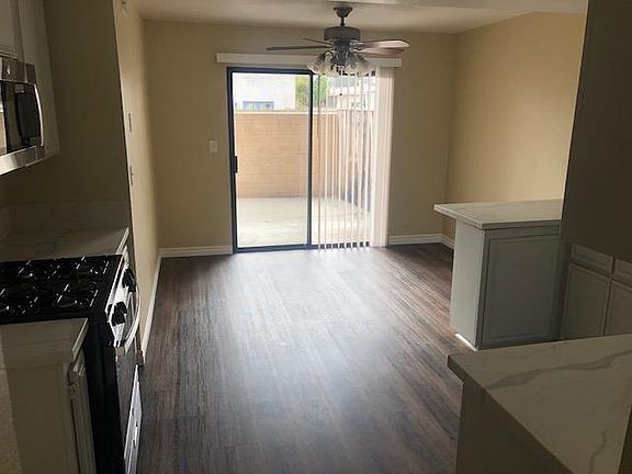 5th image of 596 N Valencia Pl #3