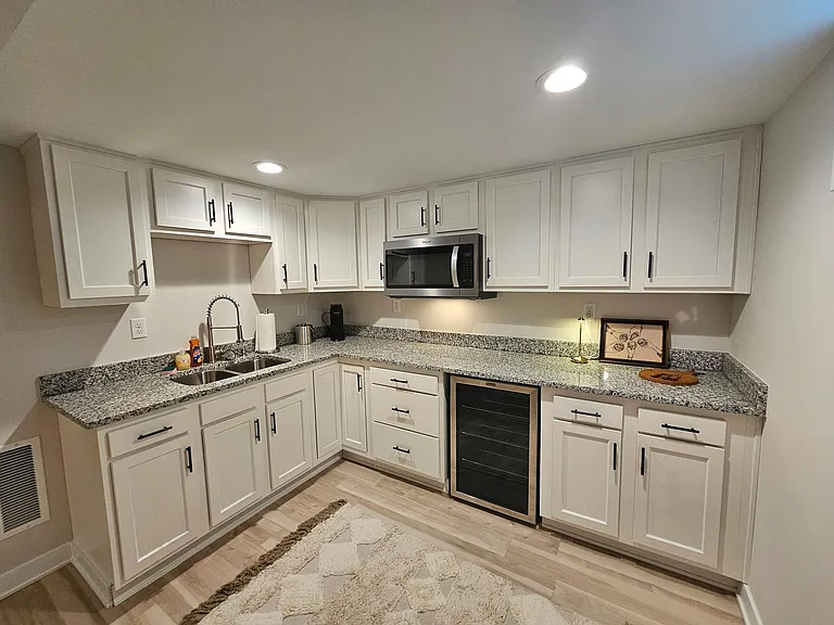 710 Orchard St — Photo 85