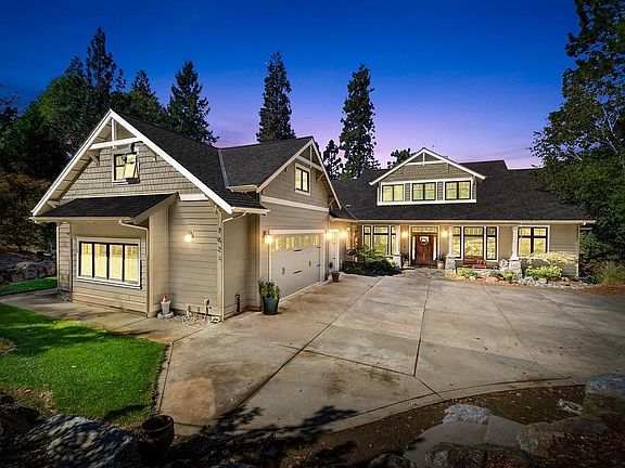 3rd image of 7024 Popo Ln