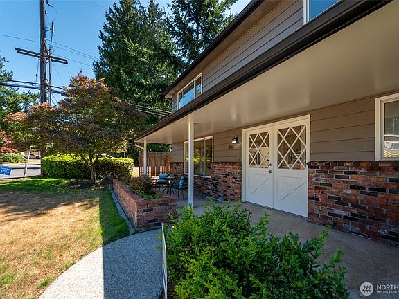 4th image of 305 NW 198th Street