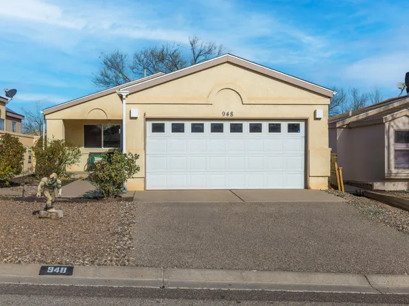 948 Charles Dr NE, Rio Rancho, NM 87144