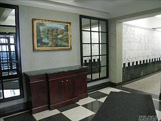 5th image of 2621 Union St APT 5H