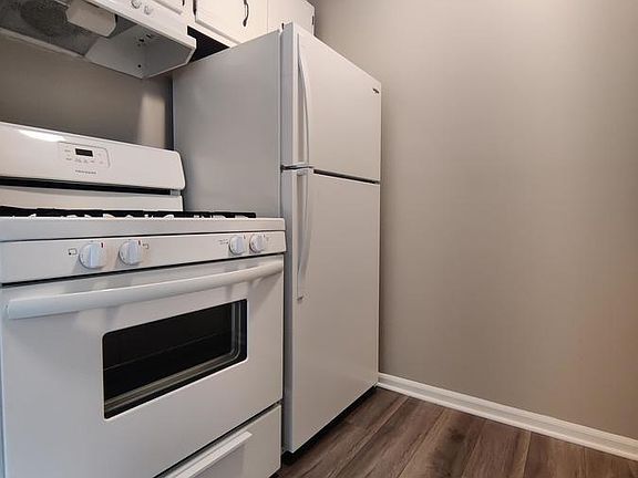 3rd image of 508 Lincoln Ave APT 202