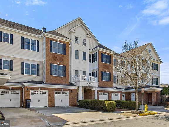 4th image of 15251 Royal Crest Dr APT 302