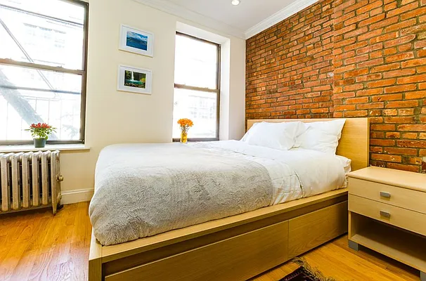 Rented by R New York | media 23